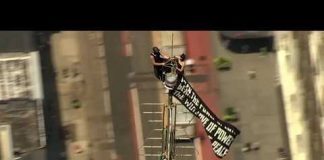 Russian Protestors CLIMB Empire State Building! How did they do it? Climbers arrested after scaling Empire State Building | NBC New York